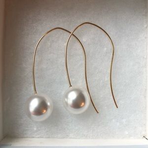 Frances Valentine Pearl Earrings